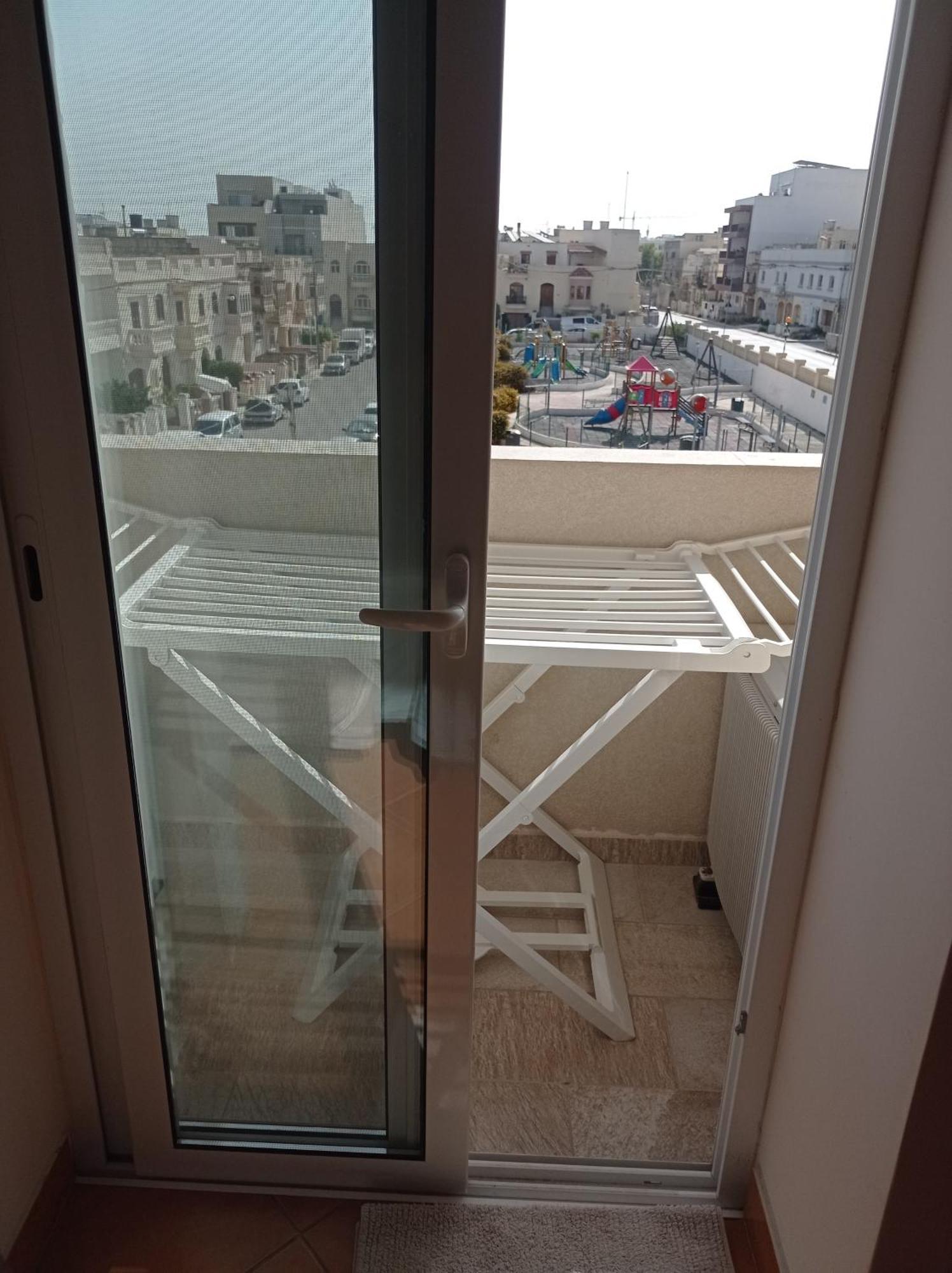 Apartamento Joseph 2 Stylish Flat With Open Views, Just 4km From The Airport Or *